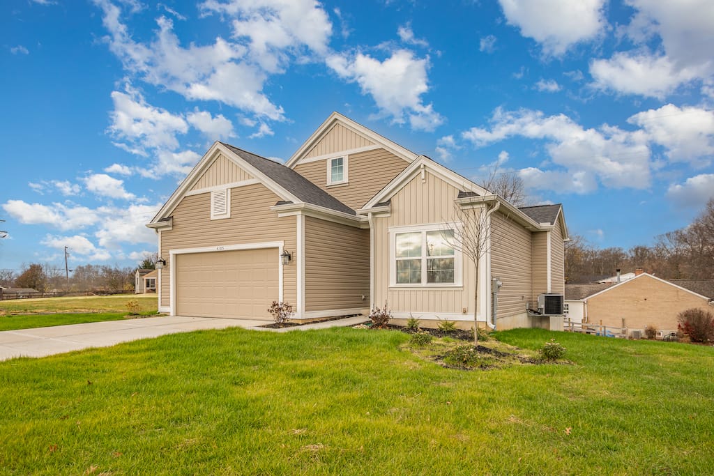 4105 Willowview Drive